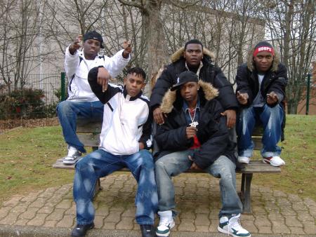 LE GROUPE DE K.N.G